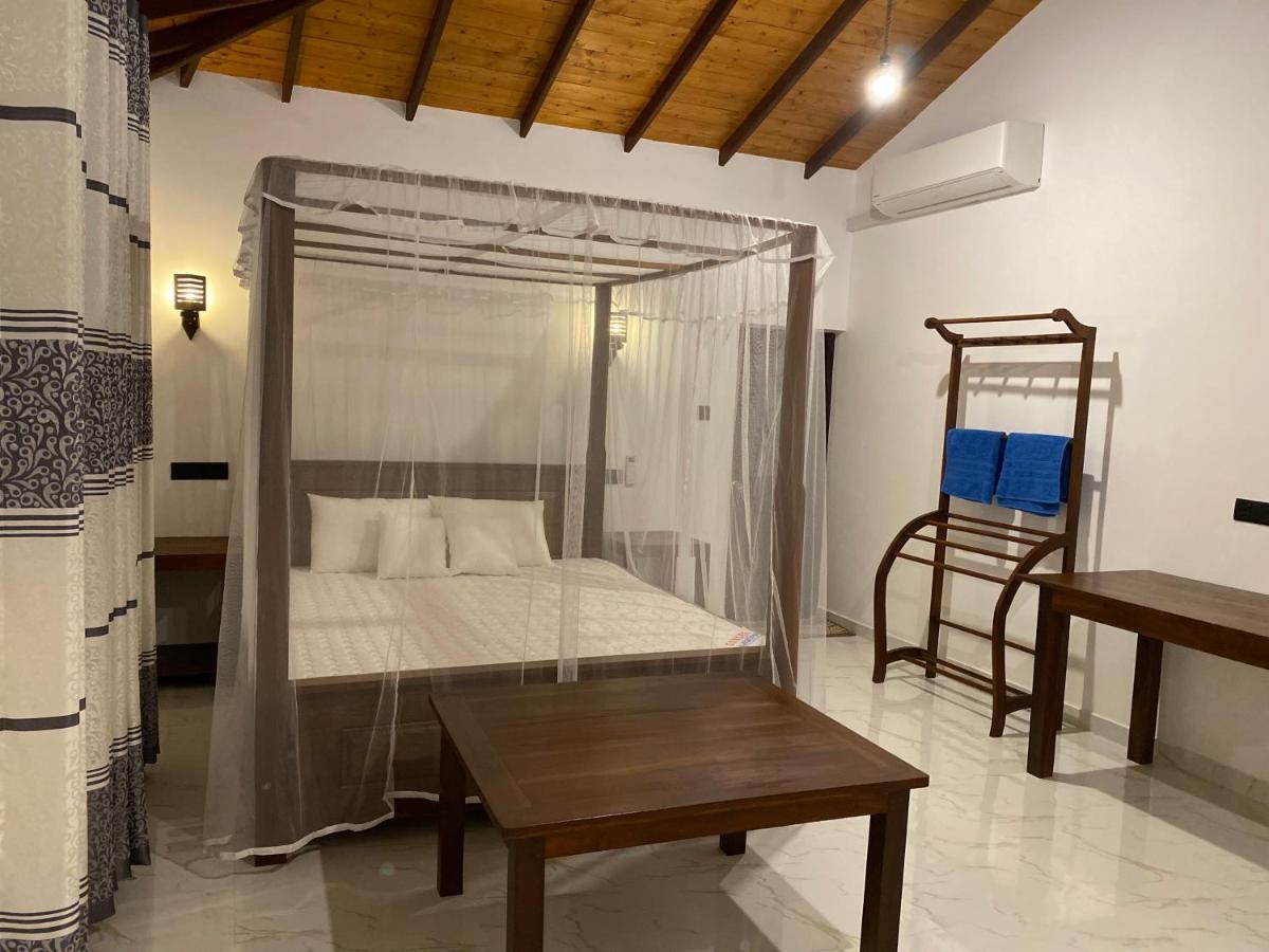 See Turtle Villa Tangalle Zewnętrze zdjęcie